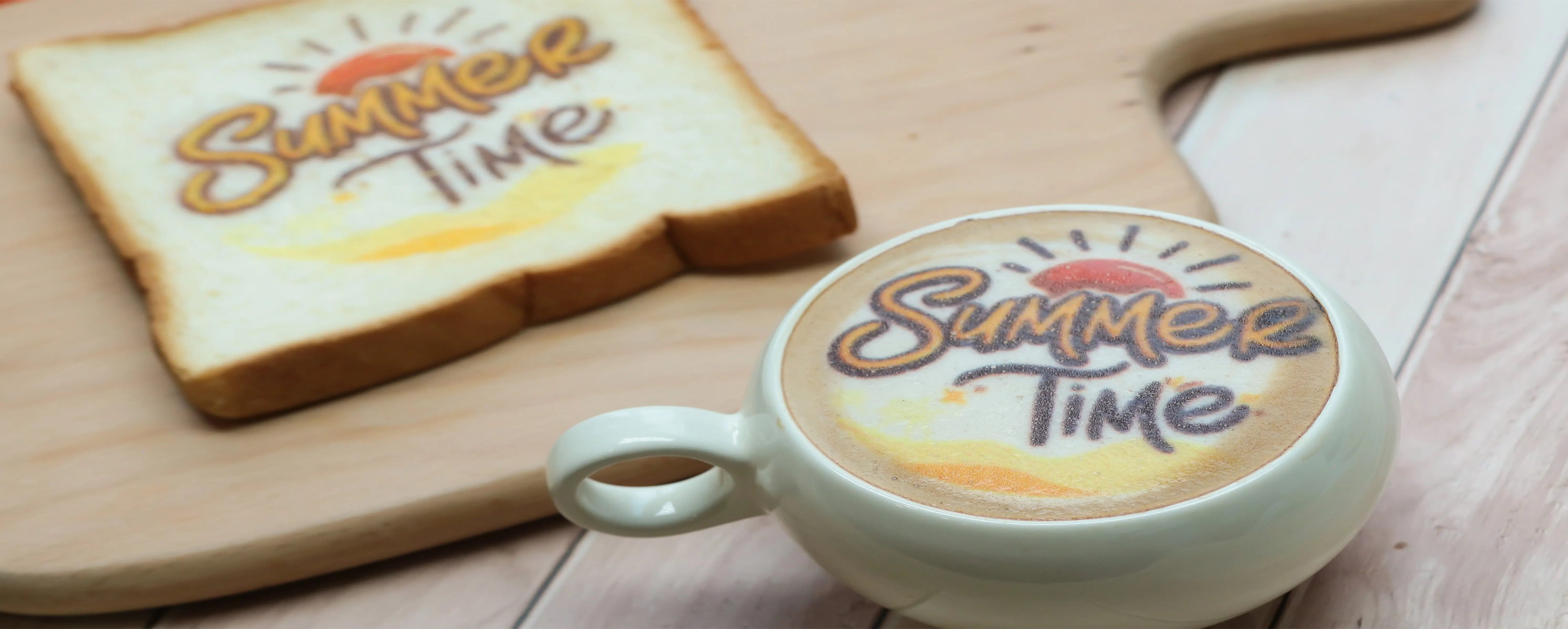 Summer Latte Art Vibes Evebot